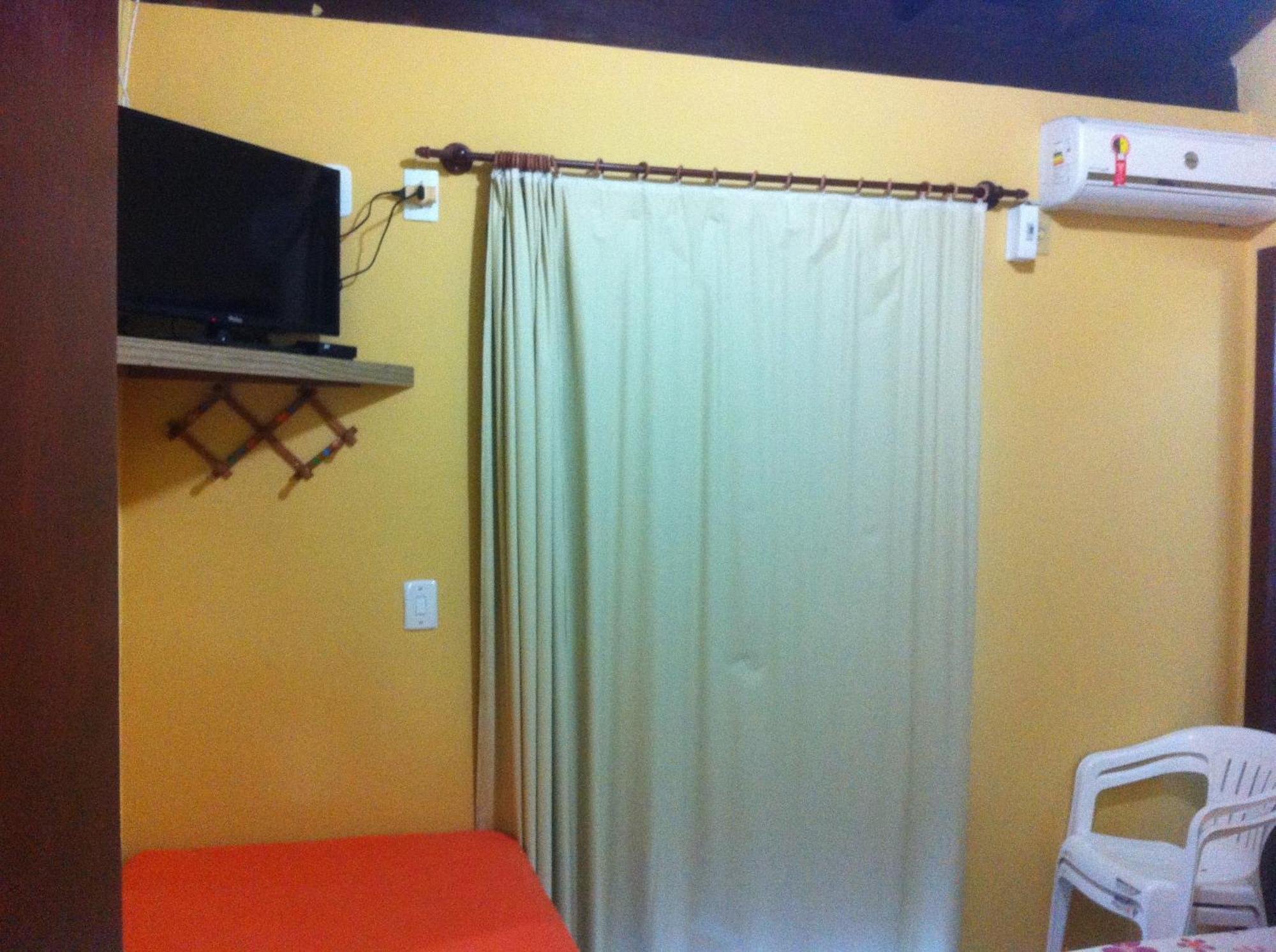 Pousada Manicaca Guarda do Embaú Habitación foto